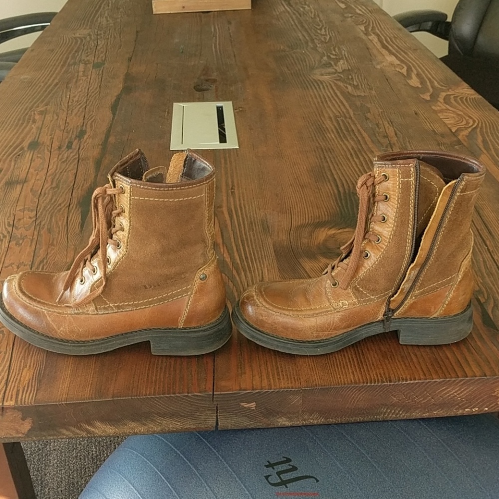 Diesel boots